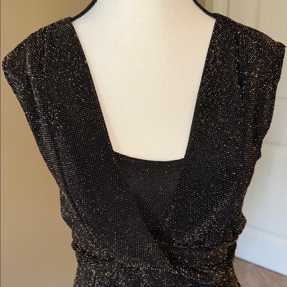 Connected Apparel Top Black and Metallic Gold Sleeveless Blouse Women's Size S - Picture 4 of 11